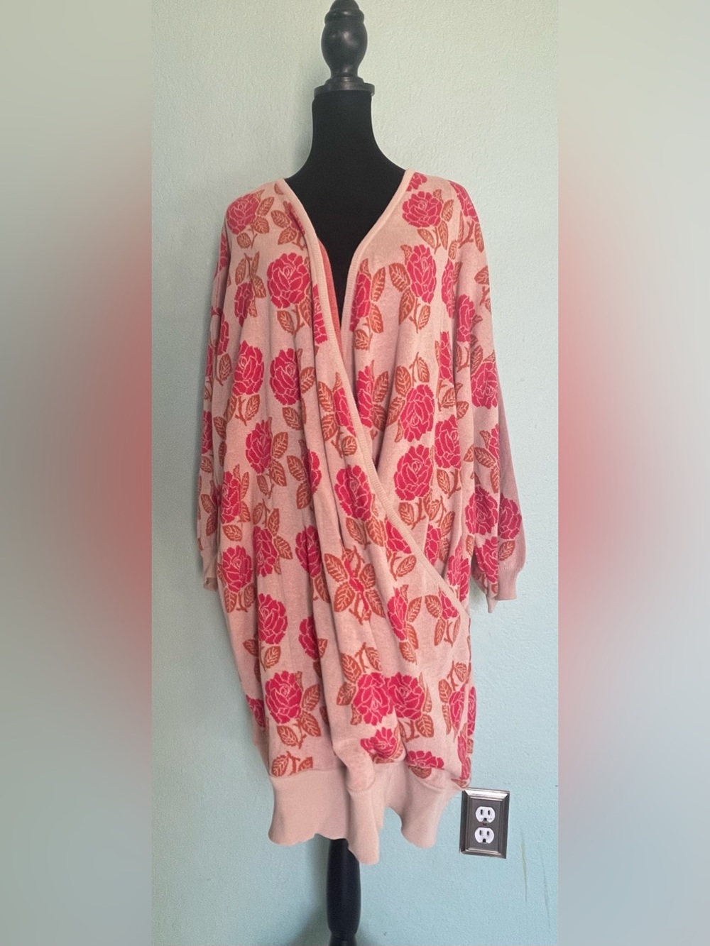 Women's Pink Floral V-Neck Sweater